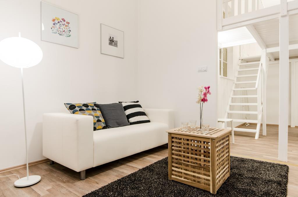 Clove Apartment Budapest Eksteriør bilde